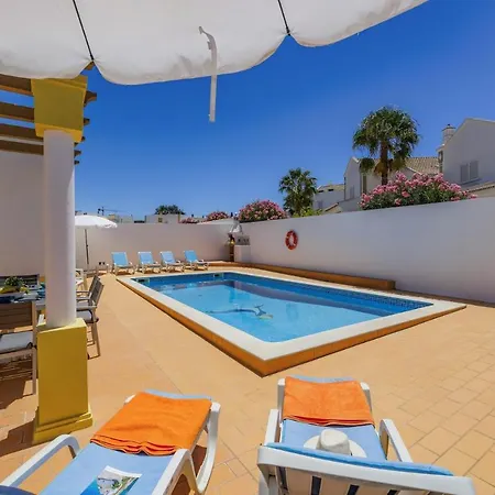 Villa Algarhb By