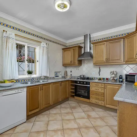 Algarhb By * Albufeira